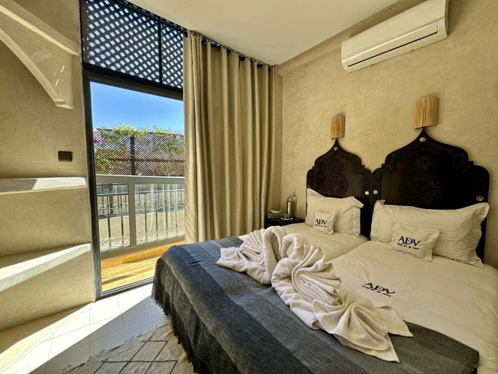Riad Art De Vivre Avec Jacuzzi Marrakesh Buitenkant foto