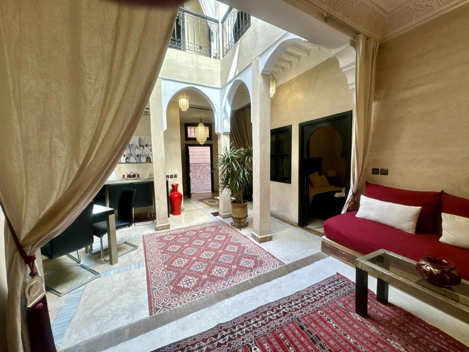 Riad Art De Vivre Avec Jacuzzi Marrakesh Buitenkant foto