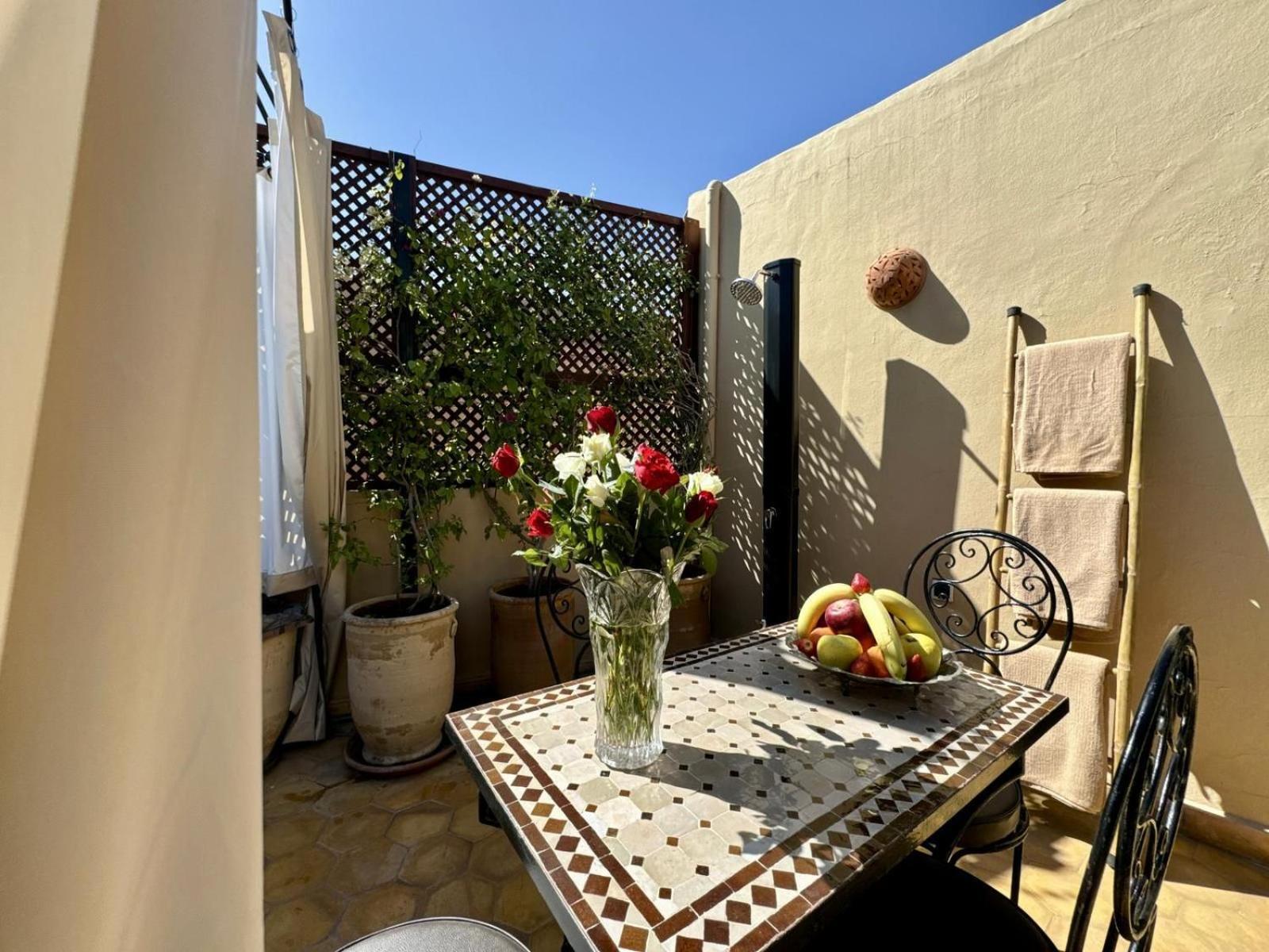 Riad Art De Vivre Avec Jacuzzi Marrakesh Buitenkant foto