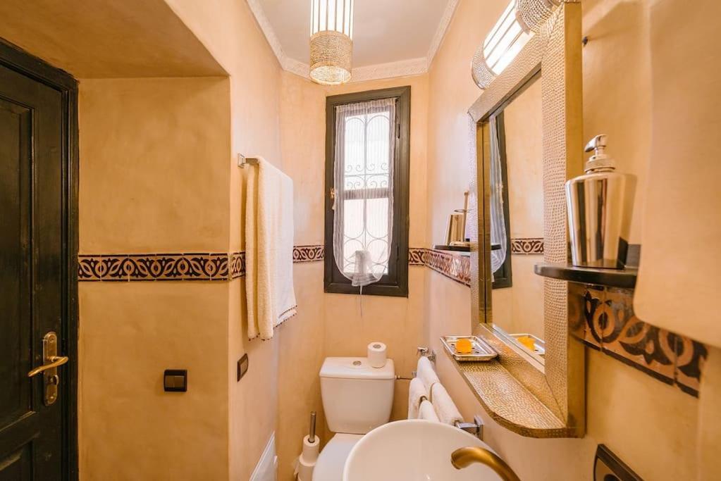 Riad Art De Vivre Avec Jacuzzi Marrakesh Buitenkant foto