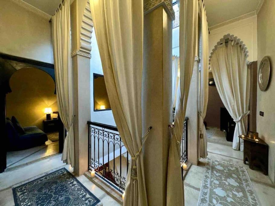 Riad Art De Vivre Avec Jacuzzi Marrakesh Buitenkant foto