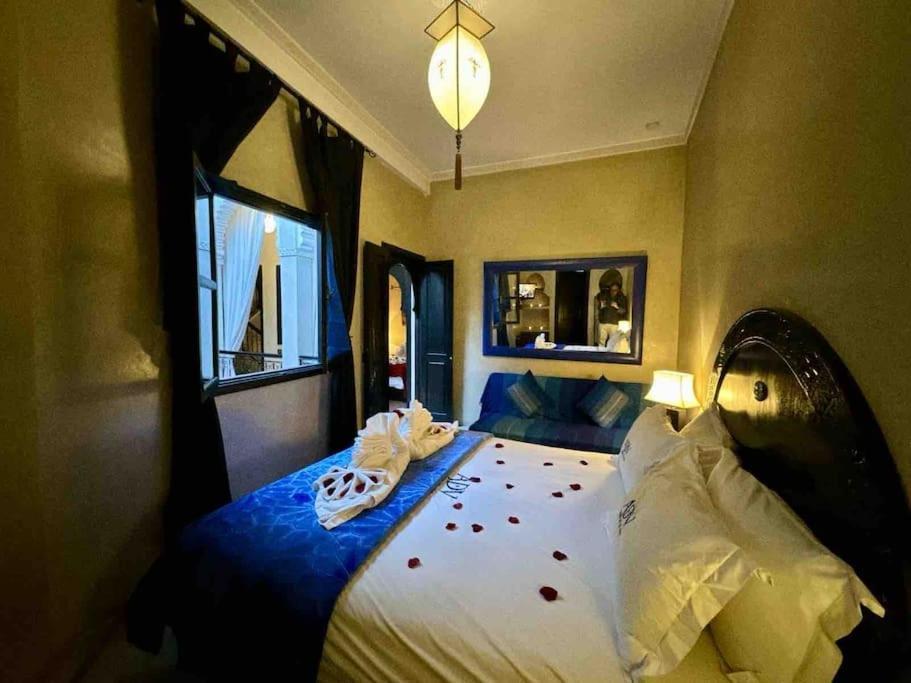 Riad Art De Vivre Avec Jacuzzi Marrakesh Buitenkant foto